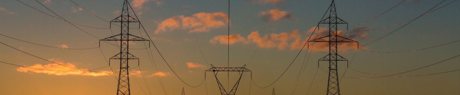 Strommasten - Vertikale Netzlastprognosen
